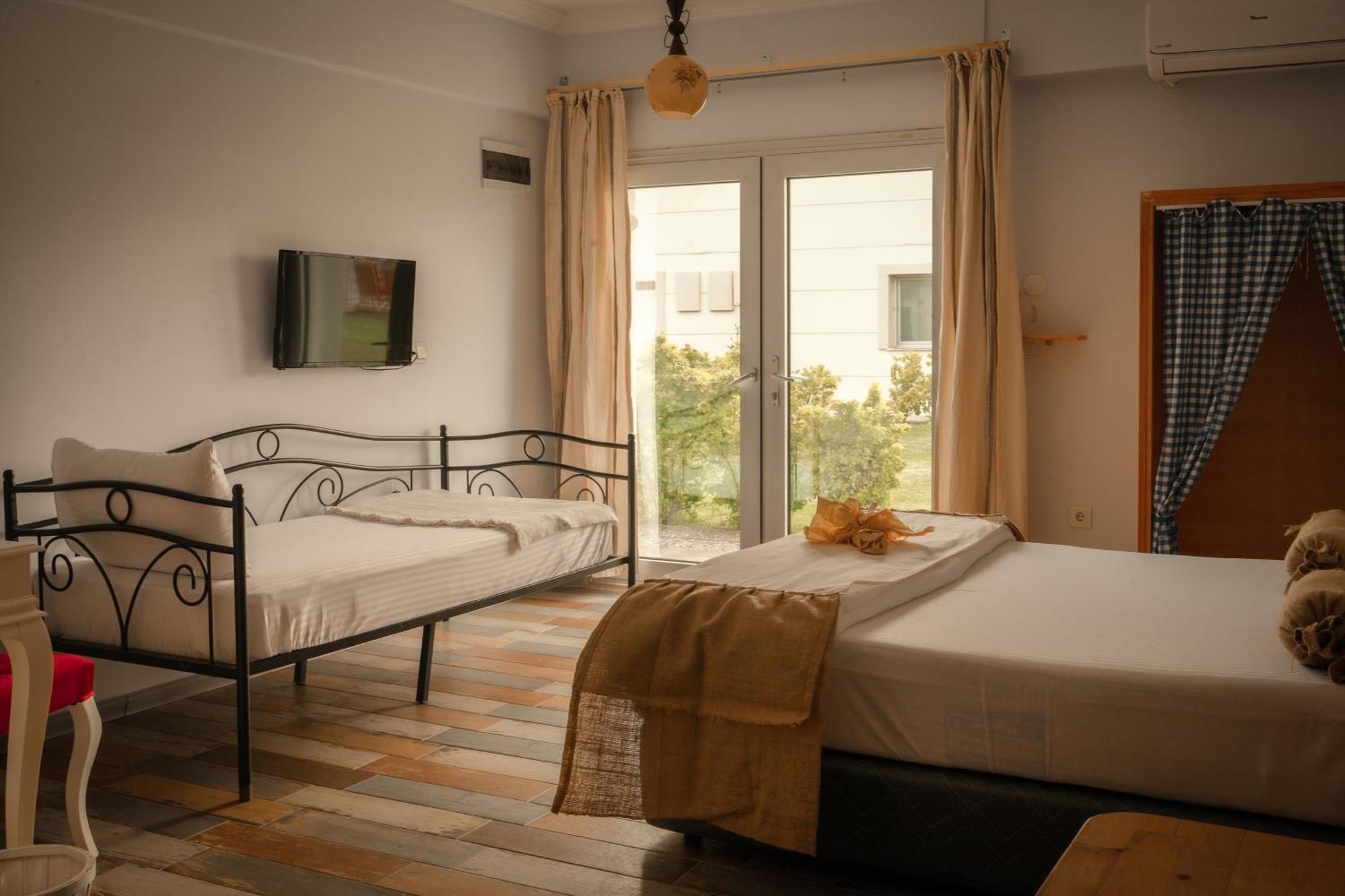 La Vida Otel Urla Buitenkant foto