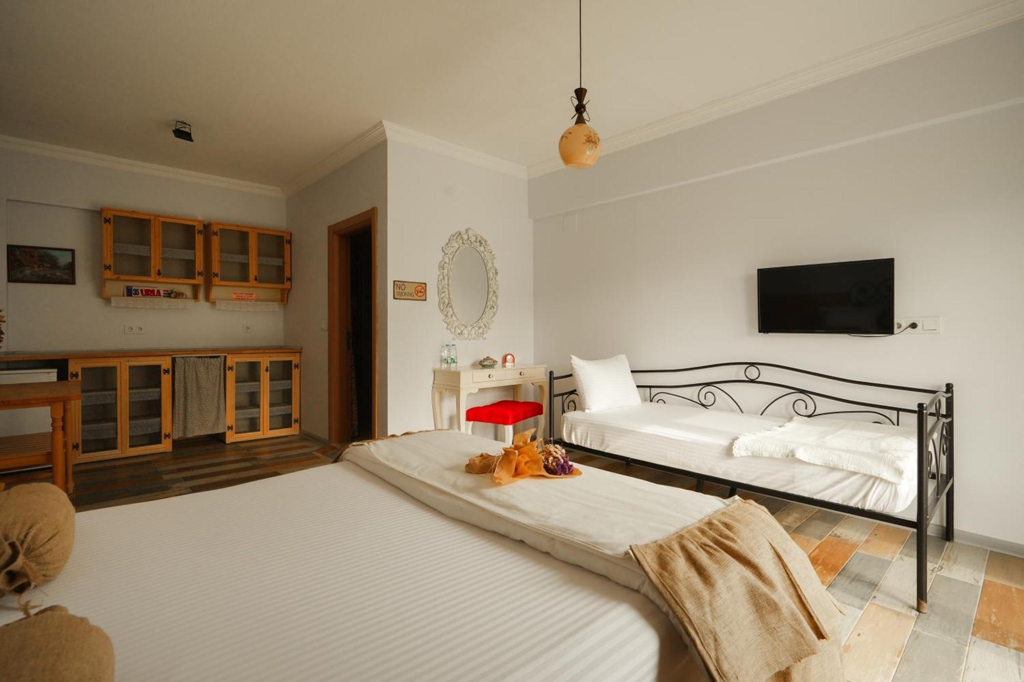 La Vida Otel Urla Buitenkant foto