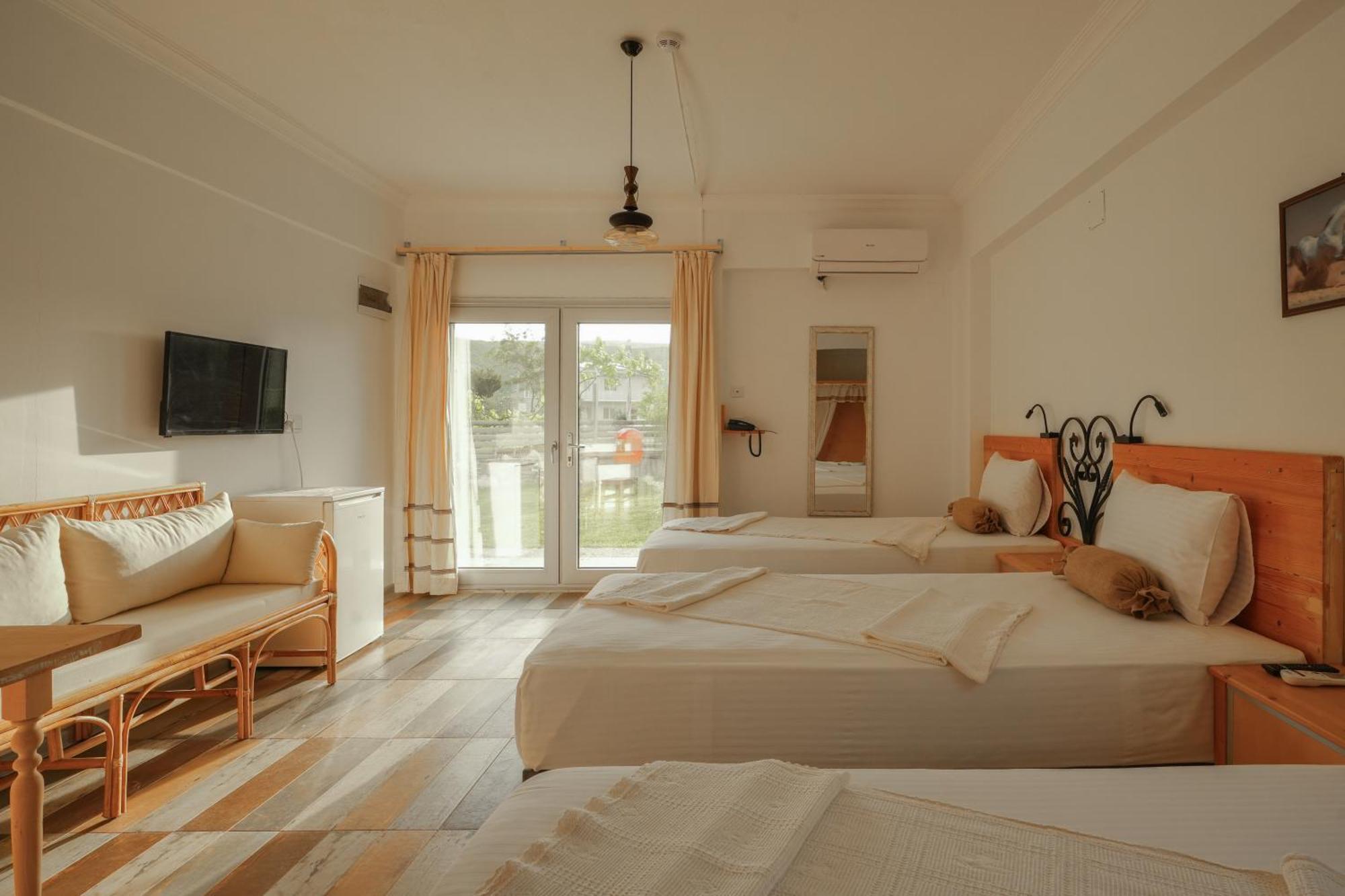 La Vida Otel Urla Buitenkant foto