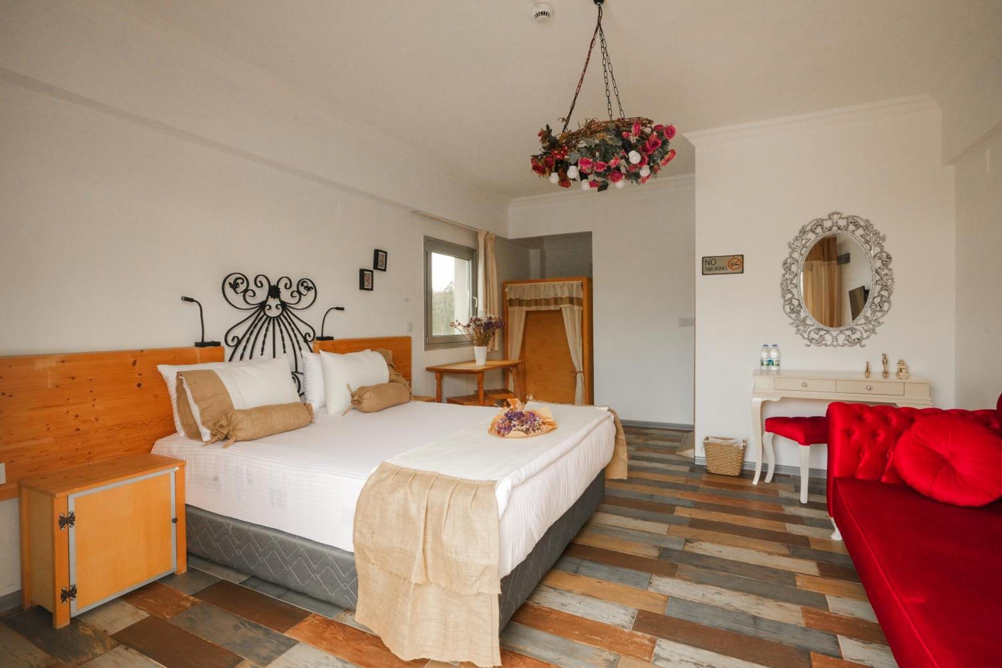 La Vida Otel Urla Buitenkant foto