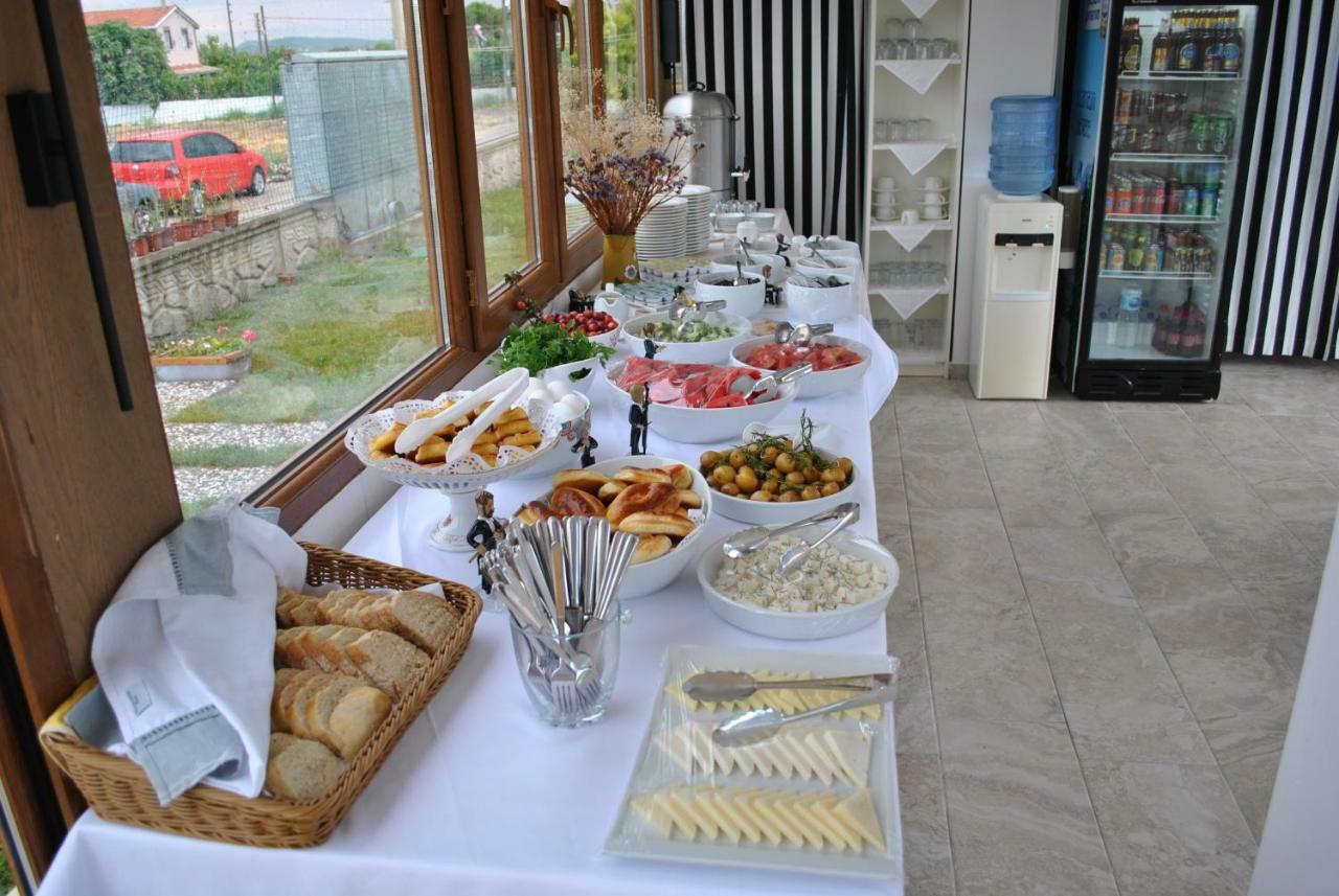 La Vida Otel Urla Buitenkant foto